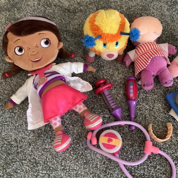 Bundle of Doc McStuffins Toys - Picture 2 of 5